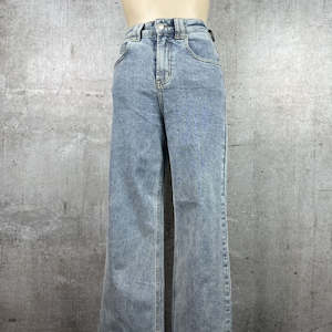 Second hand clothing: Among The Brave Jeans - 6