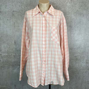 Second hand clothing: Ruby Shirt - 12