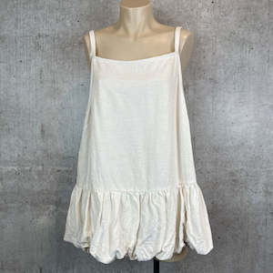 Second hand clothing: Moochi Top - 12