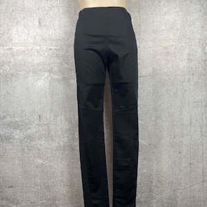 Second hand clothing: Moochi Pants - 8