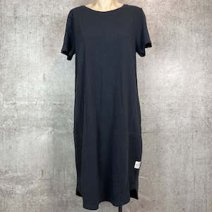 Second hand clothing: Elm Midi Dress - 8