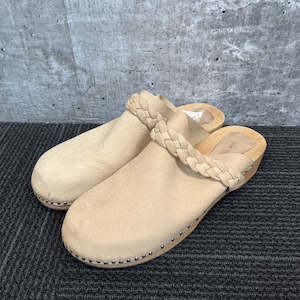 La Tribe Clog Shoe - 10/41