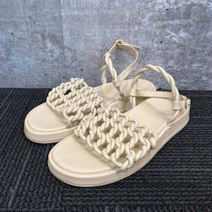 Second hand clothing: La Tribe Sandals - 8/39