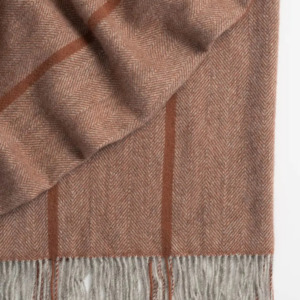 Gift: Mosgiel Throw - Earth