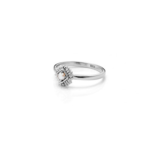 Gift: Petite Perle Ring - Pearl + Silver