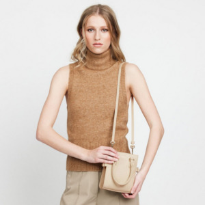 Bianca Crossbody - Biscotti