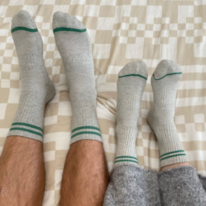 Gift: Extended Boyfriend Socks - Light Grey + Green