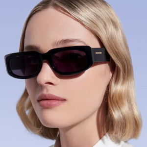 Gift: Zahra Sunglasses - Black