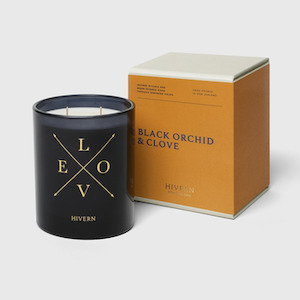 Homewares: Black Orchid & Clove Candle