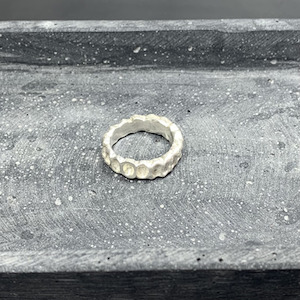 Homewares: Friends Ring Silver