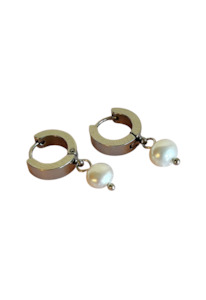 Jewellery: PENNY FOGGO PEARL HUGGIES - SILVER