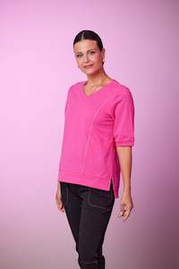 Newport: NEWPORT ARCADE TEE - BRIGHT PINK