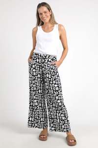 FOXWOOD ETCHED GEO PANT - NAVY