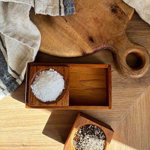 Non-store-based: HANDCRAFTED SALT & PEPPER POTS