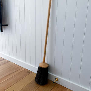 Iris Hantverk | Porch Broom