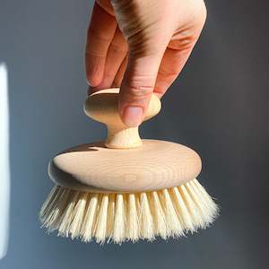 LARGE BATH BRUSH