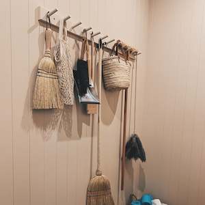 Non-store-based: WOODEN PEG RACK | PINE