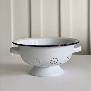 Traditional Enamel | Colander