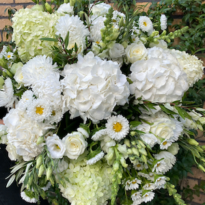 Florist: White Valentine Bouquet Florist Choice