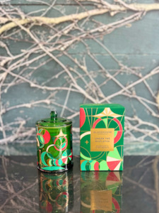 Glasshouse Christmas Under The Mistletoe 380g candle