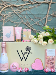 Spoil Her Flower Gift Box