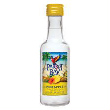 Liquor store: Parrot Bay Pineapple 16% 50mL