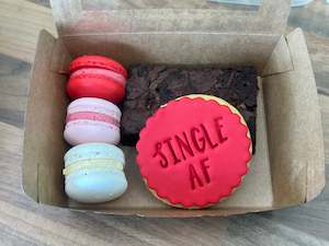 Doughnut: Mini Valentines Treat Box