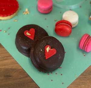 Doughnut: Valentines Day Millionaires Shortbread