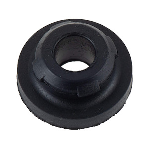 Motor vehicle parts: Nissan Radiator Top Mount Bush