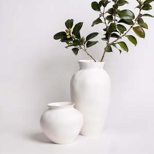 Thea Vase