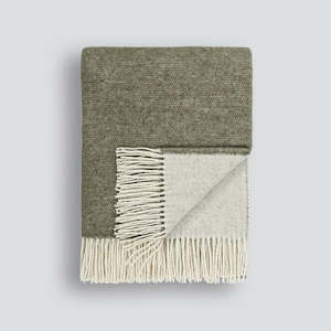 Household textile: Casa Throw - Kale