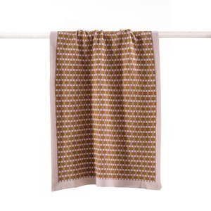 Basento Knitted Hand Towel - Rose Gold