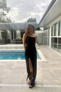 SOFIA GOWN (BLACK)