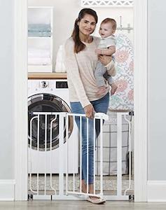 Regalo 38.5-Inch Extra Wide Easy Step Walk Thru Baby Gate (White, Original Version)