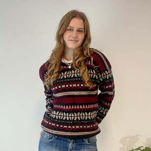 Second hand clothing: Vintage Patterned Knit (L-XL)