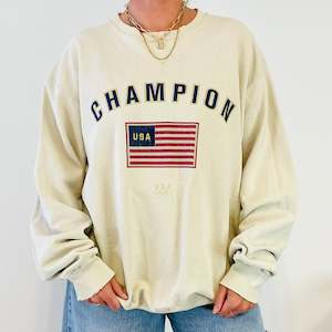 Vintage Champion Sweatshirt (2XL)