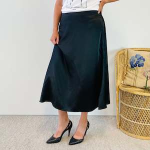 Black Satin Midi Skirt (XL)