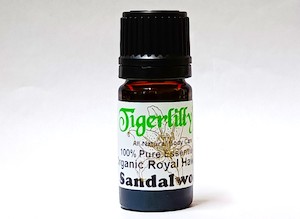 Sandalwood Royal Hawaiian Essential Oil – Organic