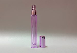 10ml: 10ml Purple Square Glass Purple Perfume Atomizer