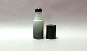 5ml Black & White Roll On Glass Bottle