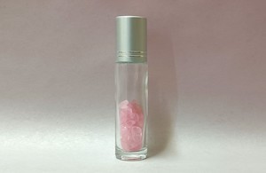 10ml Roll On Clear Glass Bottle with Rose Quartz Crystals