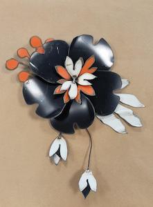 Gift: Original Colourful Corsage - Black Poppy Design