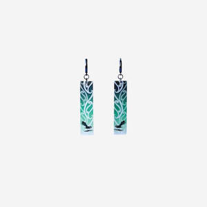 Nichola Jewellery: Earrings - Piwaiwaka Ngutukaka