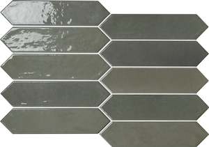 Size 6x26: Picket Modern Forest - SQM