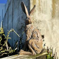 Homewares: COUNTRY HARE – STANDING EARTH