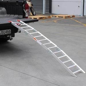 Motorcycle or scooter: WHITES 011 Alloy Tailgate Ramp Folding 222 X 35.cm 318kg rated