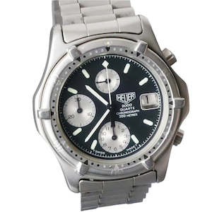 Watch: Vintage Heuer, 2000 (Circa mid 80's), Panda dial, 40mm, Quartz, Chronograph, Reference 262.006 (In Stock Item)