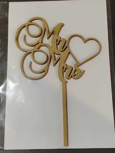 Mr&Mrs - Twirly font - cake topper