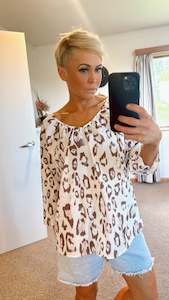 Womenswear: Ruched V neck leopard print blouse top