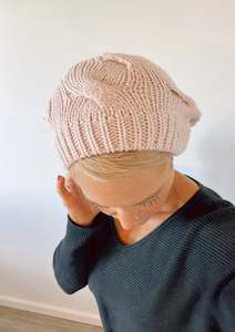 Knit beret-baby pink